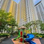 Good Deal And Homey Studio At Springlake Summarecon Bekasi Apartment By Travelio