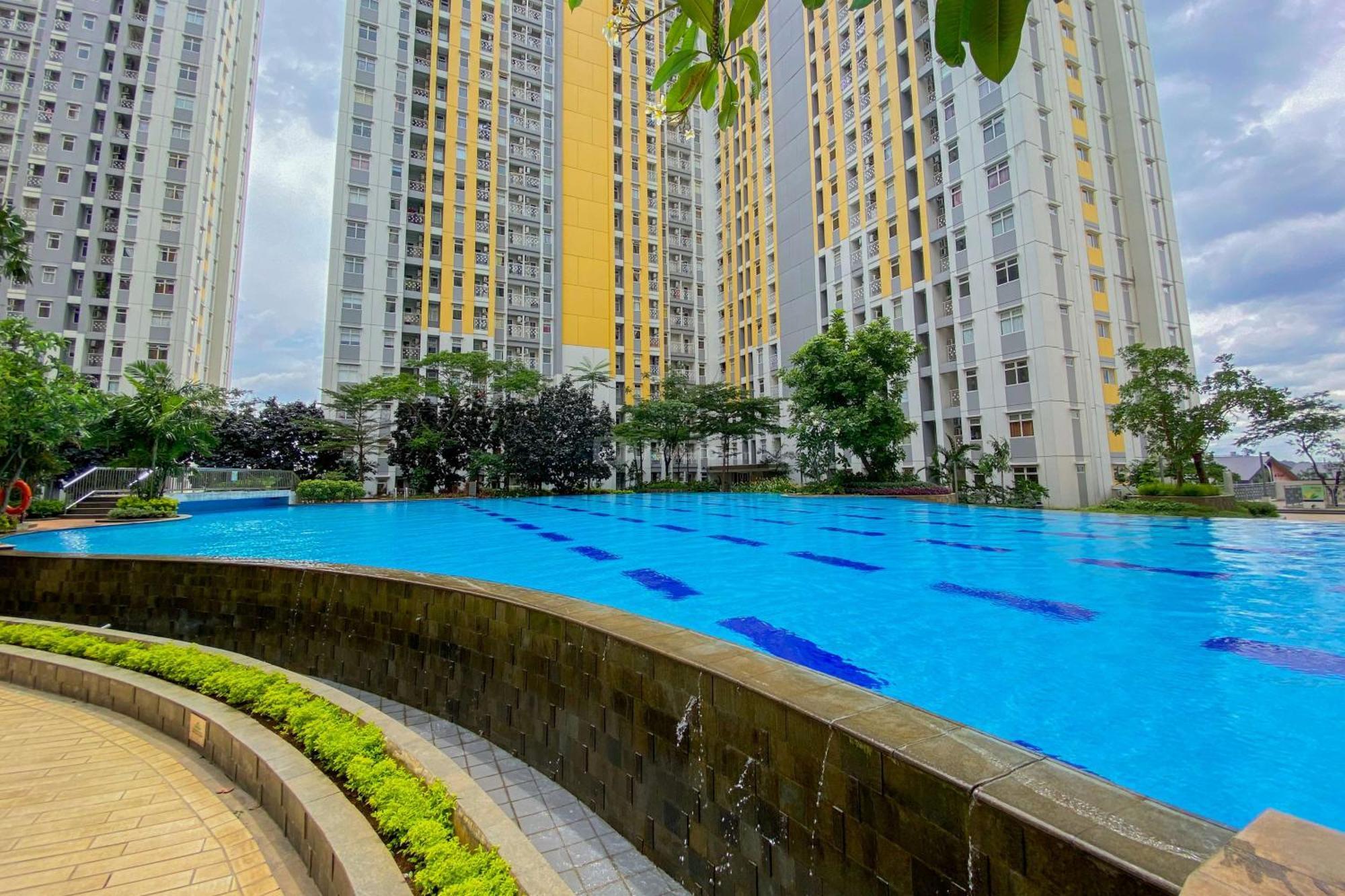 Good And Homey At Springlake Summarecon By Travelio * Bekasi