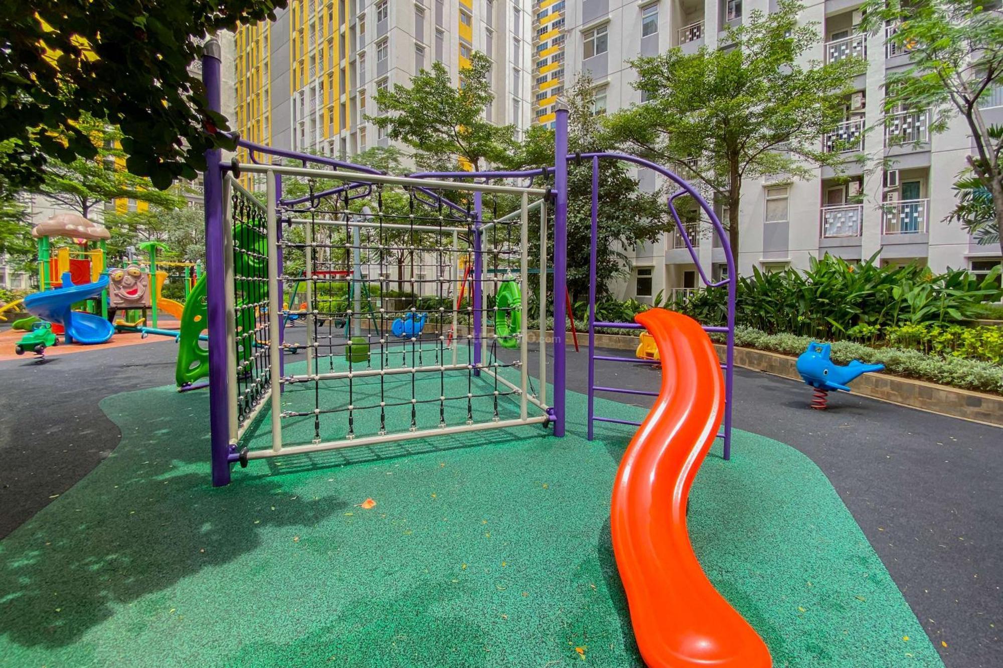 Good And Homey At Springlake Summarecon By Travelio Apartemen Bekasi